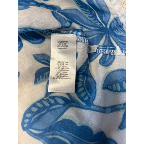 NWT Ellie Tahari Blue & White Floral Boho Blouse with 3/4 Puff Sleeves Size M - Picture 9 of 9